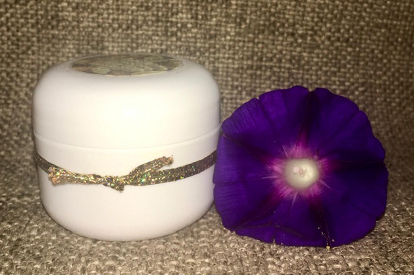 PURE Comfrey Salve - Beeswax - ORGANIC Boneknit - Boneknitter -Allantoin w Blossoms Leaves Stalks Roots - 8 Sizes Choice - PrairieWoodSprite